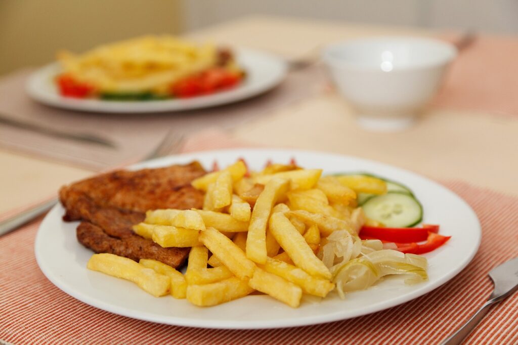 beef, chips, diet-21904.jpg